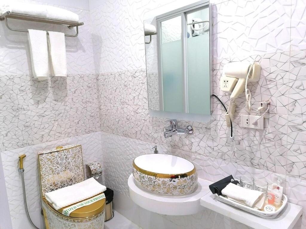 Our Story Boutique Hotel คากายันเดโอโร ภายนอก รูปภาพ